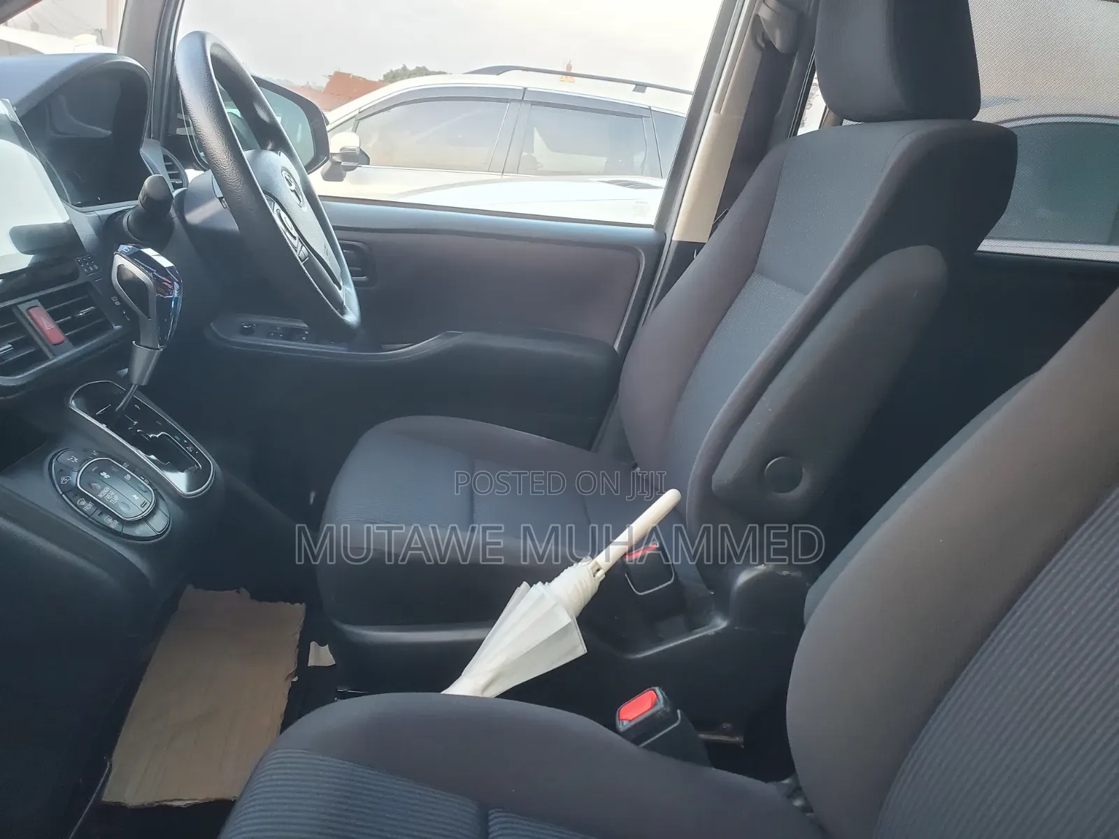 Toyota Noah 2015 Gray