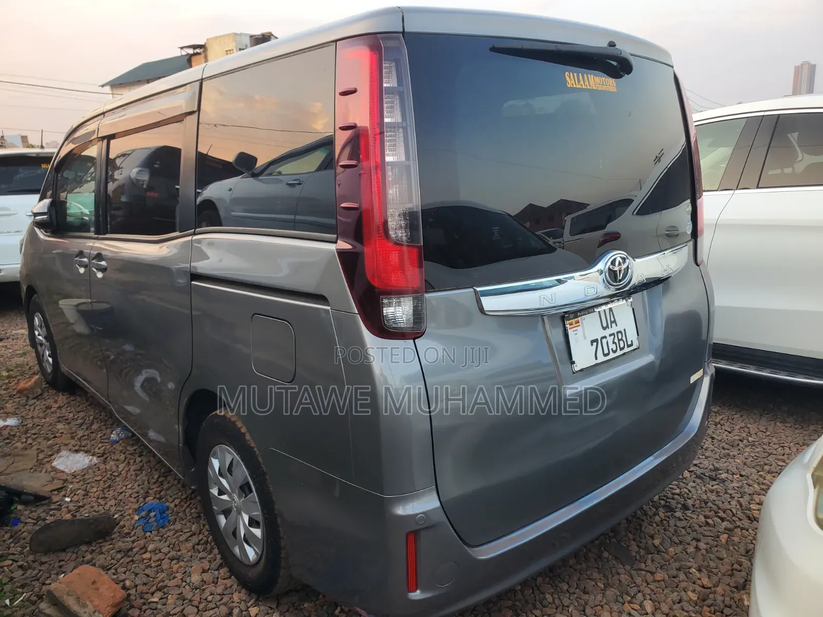 Toyota Noah 2015 Gray