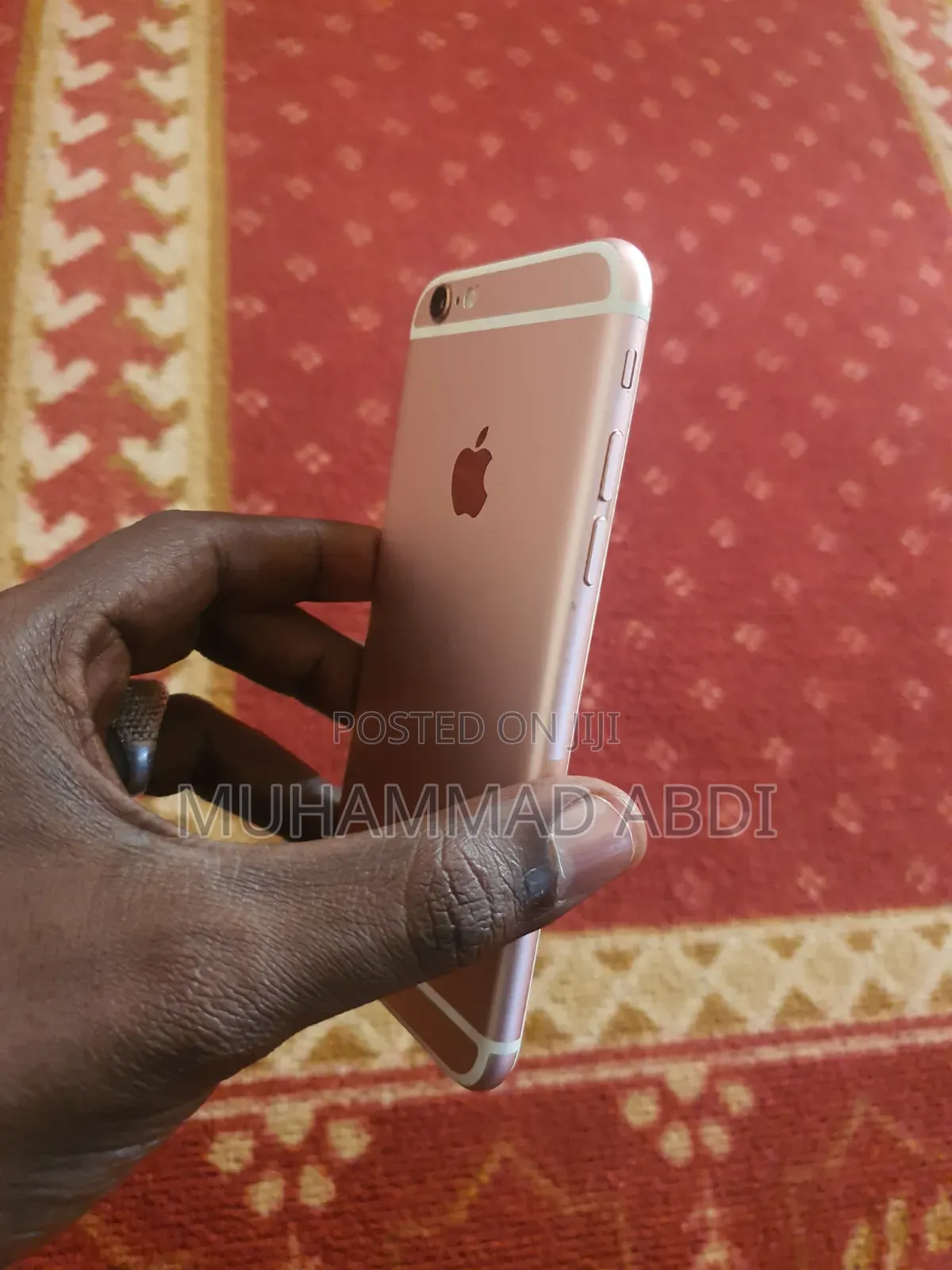 Apple iPhone 6s 16 GB Gold