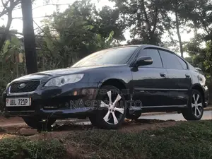 Subaru Legacy 2010 Black