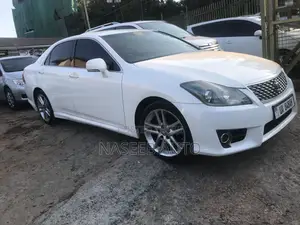 Toyota Crown Majesta 2014 White