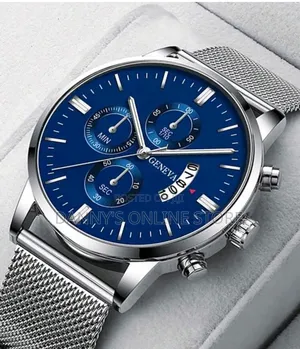 Casual Men's Quartz Watch, Minimalist Round Dial, Metal Mesh Strap.
