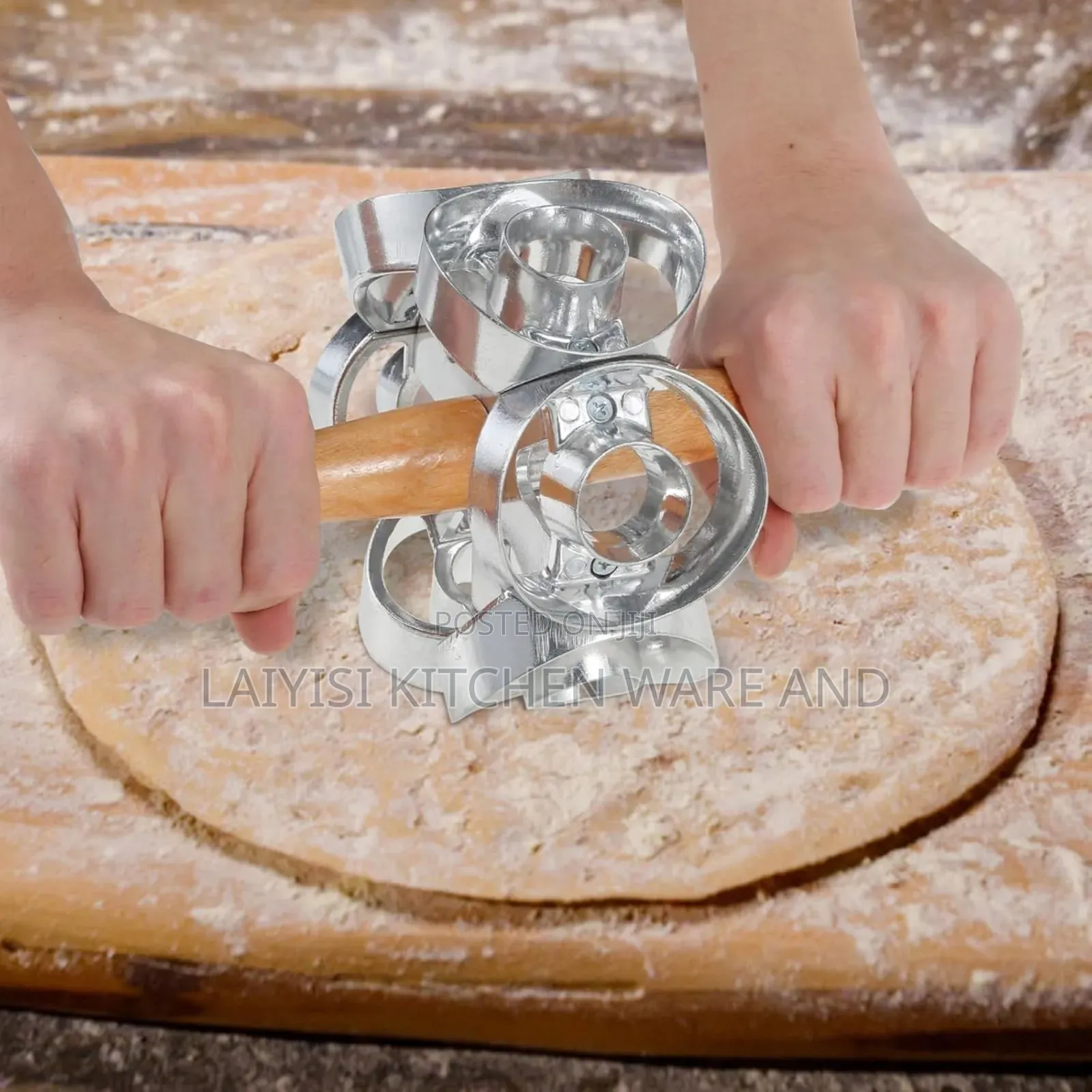 Donut Cutter Roller Round Shape Donut Cookie Cutter 6 Cut Revolving