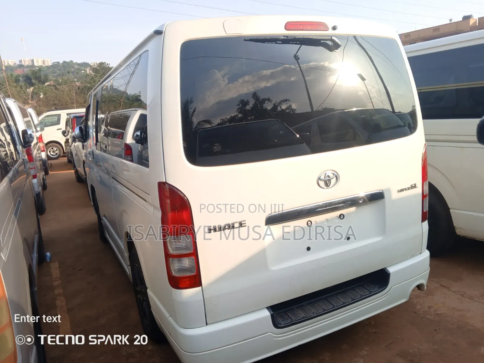 Toyota Grand HiAce 2014 Silver