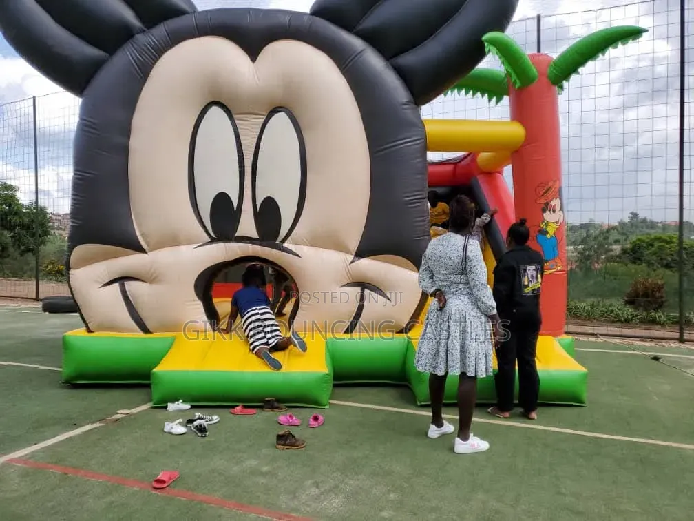 Bouncing Castle For Hire