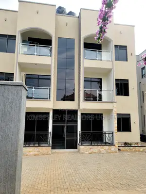 6bdrm Apartment in Division A for sale
