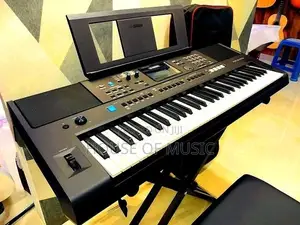 Keyboard PSR E483