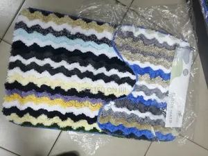 2-Piece Wavy Chevron Microfiber Bath Mat Set