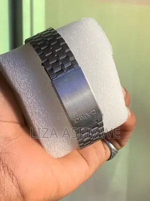 Casio Vintage Watch With a Classic Digital Display