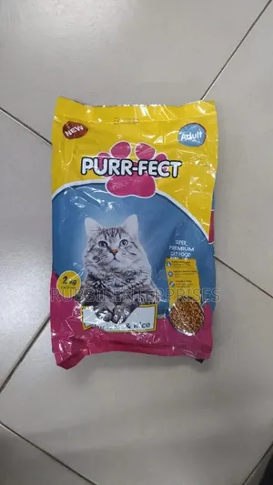 Purr-Fect Adult Cat Food in the Chicken and Rice Flavor ~ 2kg