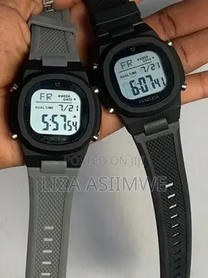 Fencxia Watch With a Bold Black Case Paired With a Stylish Strap