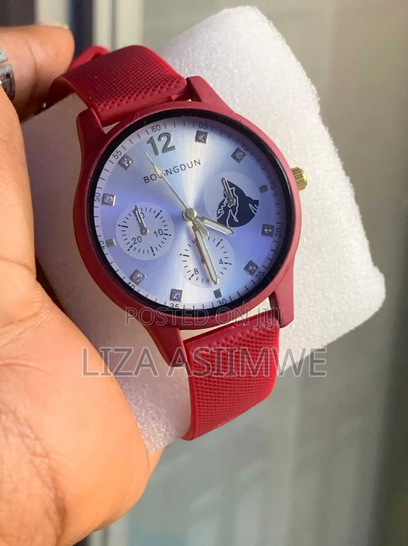 Kids Quartz Watches Feature Silicone Bands And Round Cases.