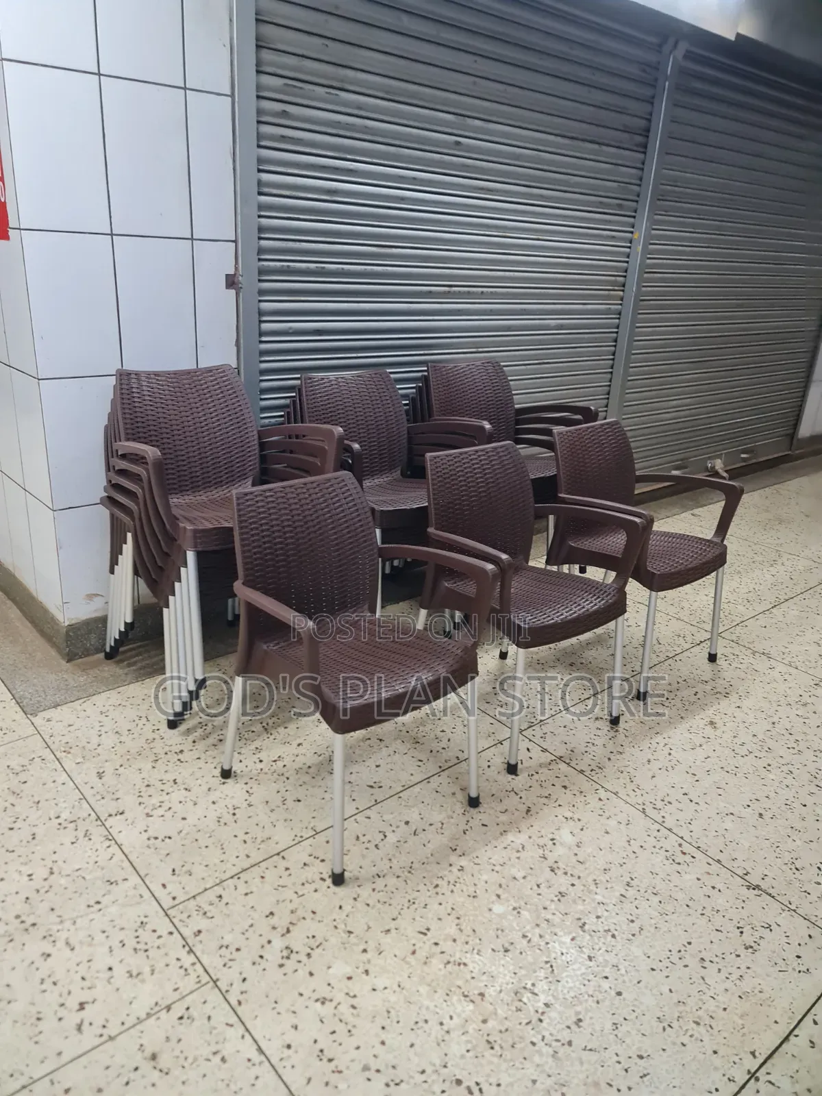 Dining Plastic Chairs Plastic Chairs Garden Bars Restaurant Hotels