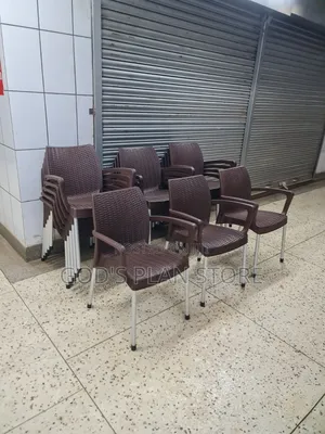 Dining Plastic Chairs Plastic Chairs Garden Bars Restaurant Hotels