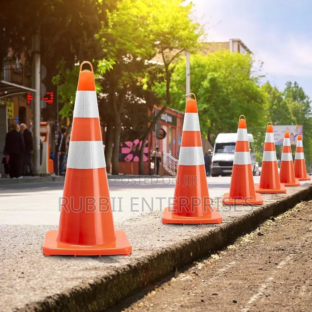 Fluorescent Orange Safety Traffic Cones 75cm(28")