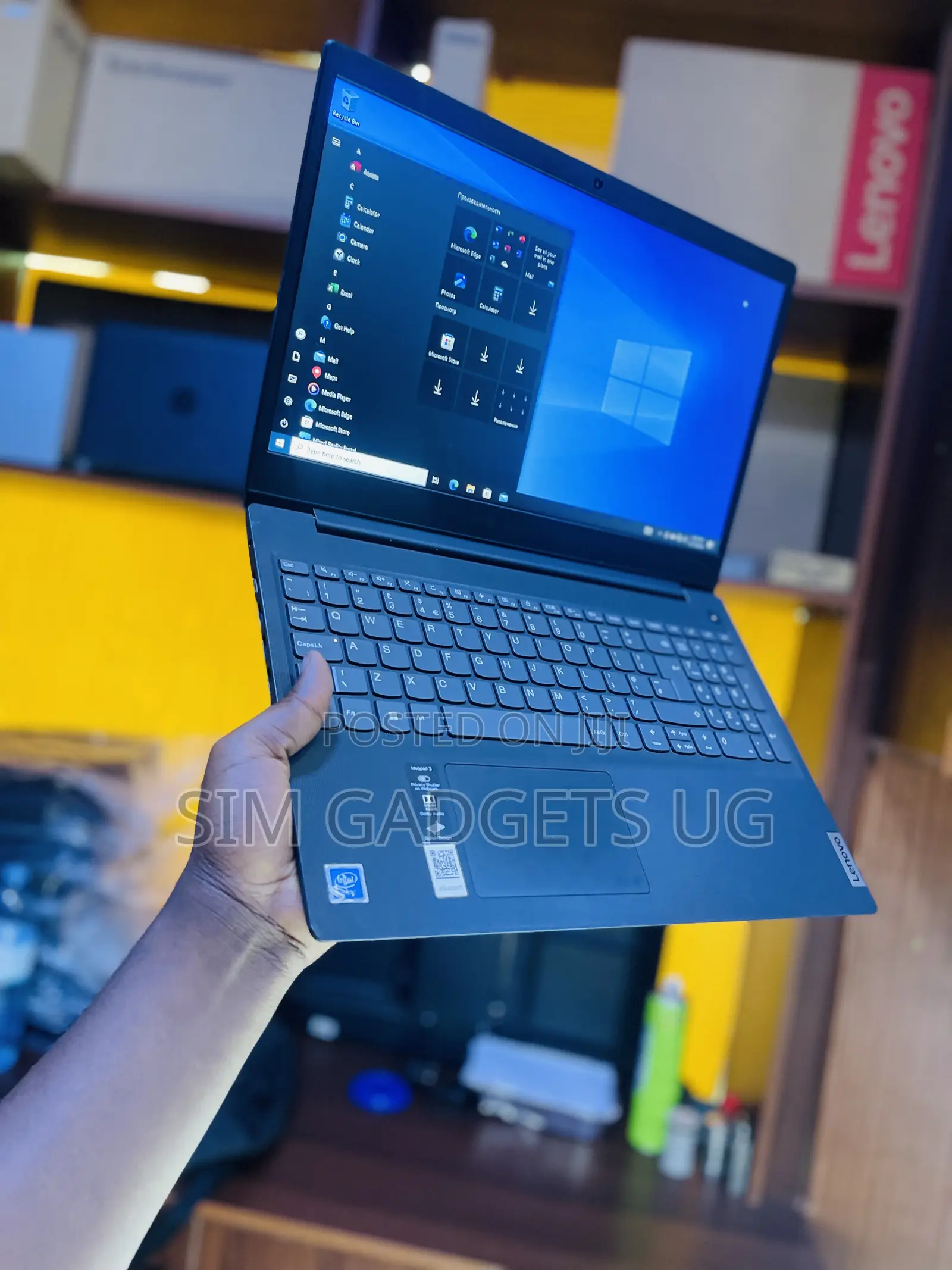 Laptop Lenovo Ideapad 3 4GB Intel Celeron HDD 500GB