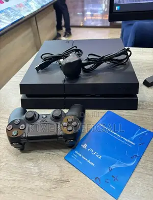 Playstation 4 Standard Gaming Console With 12 Offline Games 2 Pads