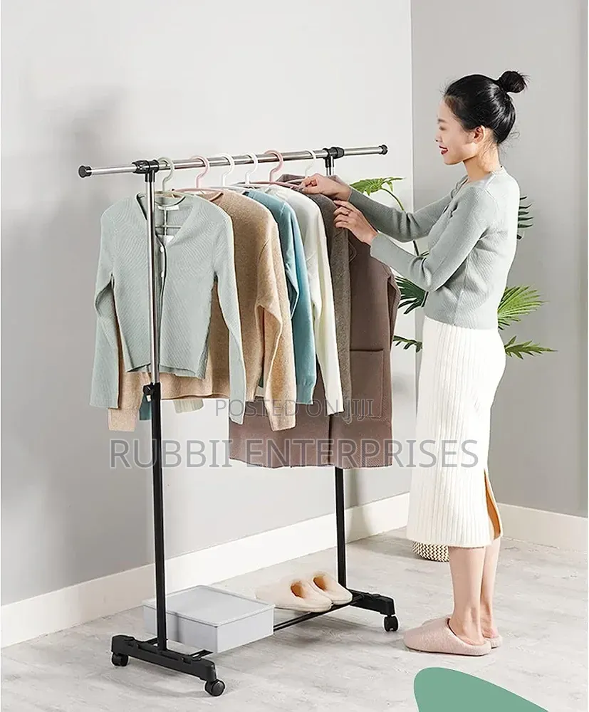 Adjustable Single-Pole Garment Rack 36kg
