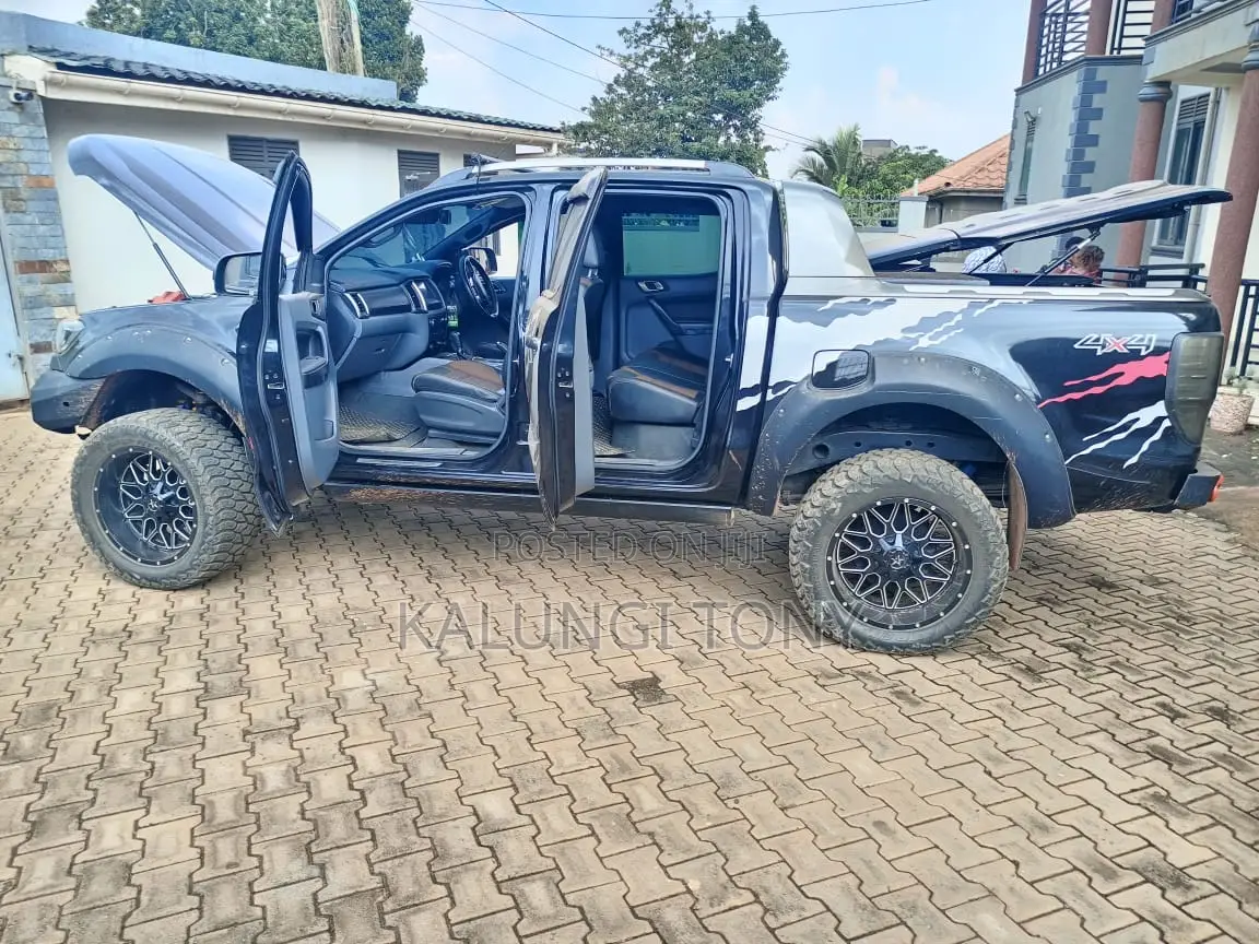 Ford Ranger Wildtrak 2017 Blue
