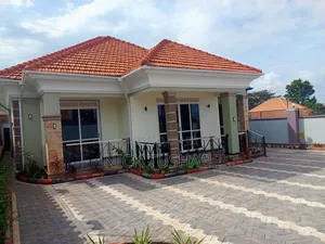 4bdrm House in Nickel Estate, Ssabagabo-Makindye for sale