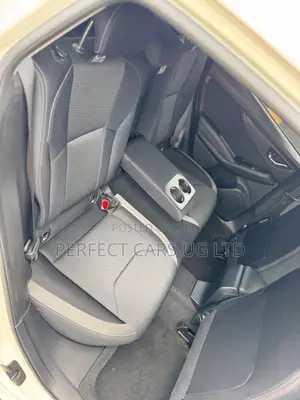 Subaru Impreza 2.0i AWD Hatchback 2017 Pearl