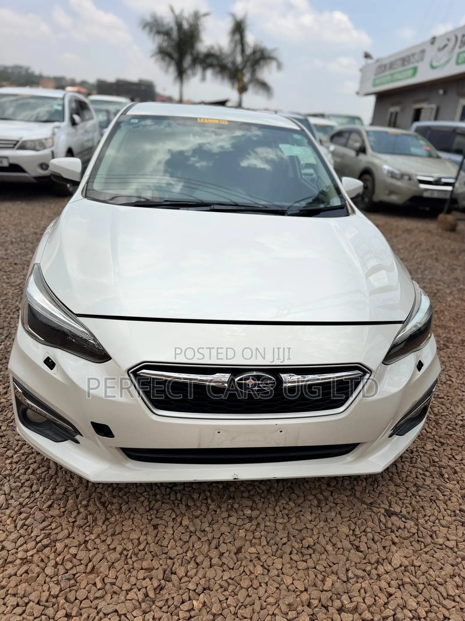 Subaru Impreza 2.0i AWD Hatchback 2017 Pearl
