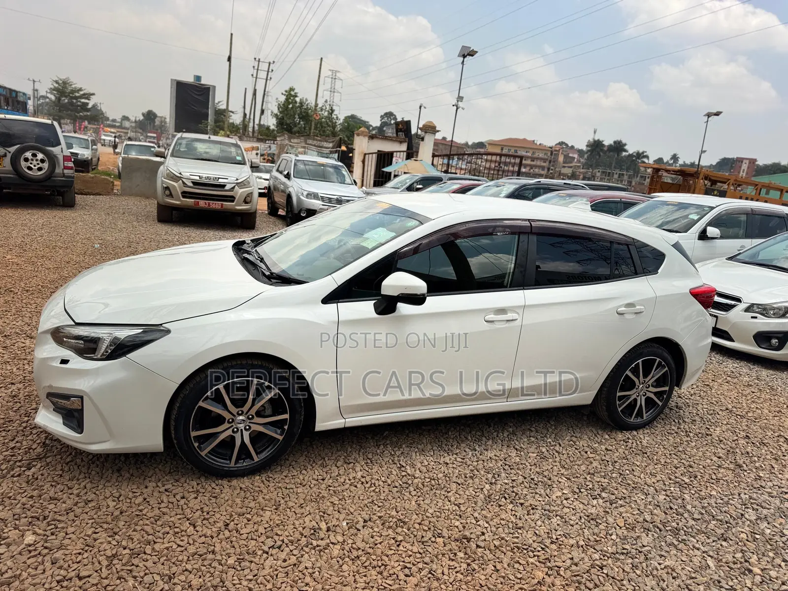 Subaru Impreza 2.0i AWD Hatchback 2017 Pearl