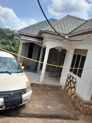 3bdrm House in Wakiso / Wakiso for sale