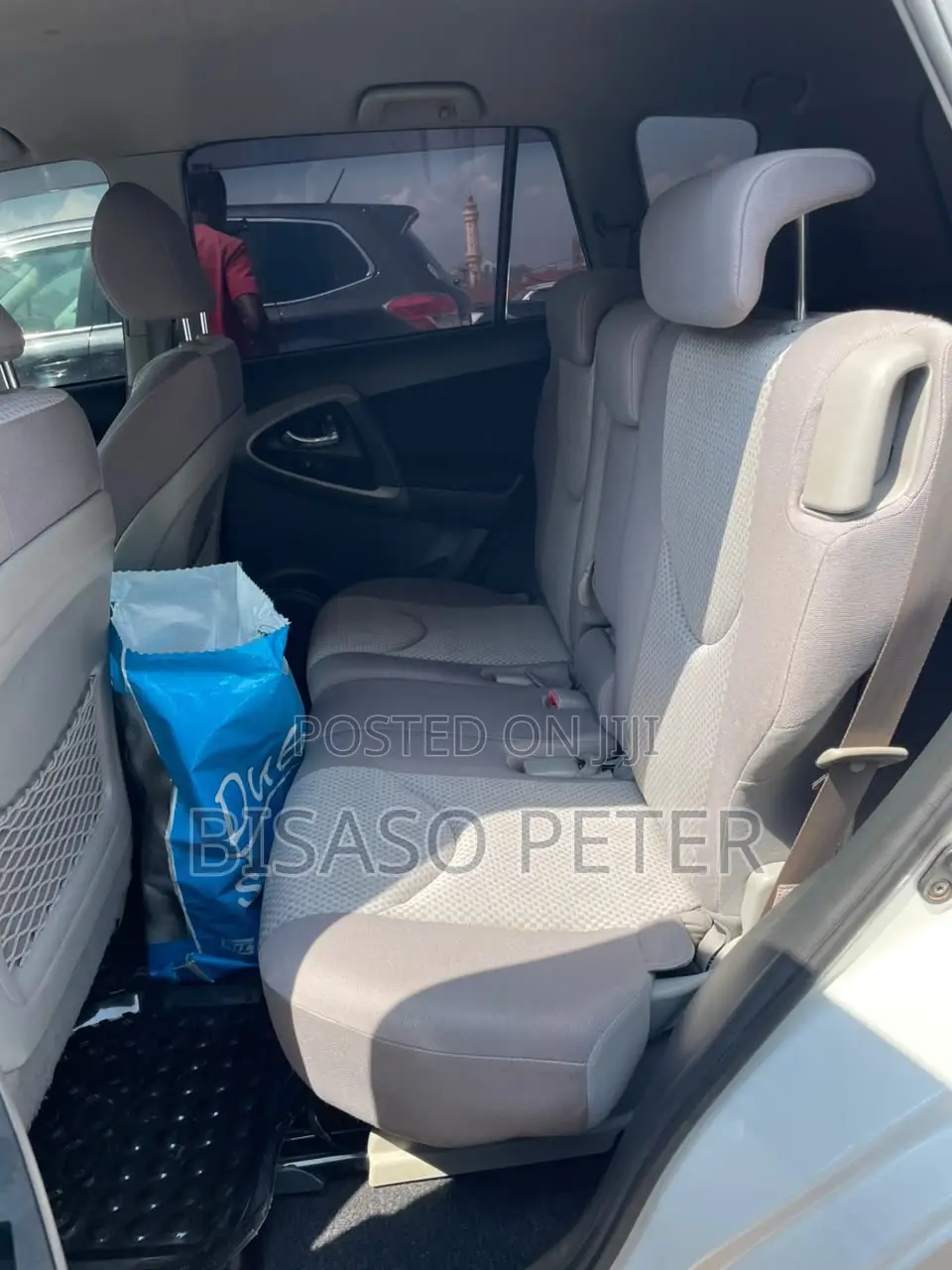 Toyota RAV4 2010 White
