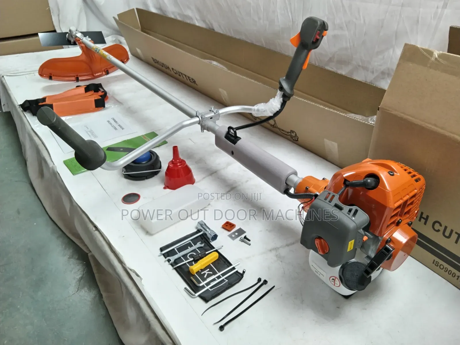 Husqvarnar 143r Heavy Duty Brushcutter