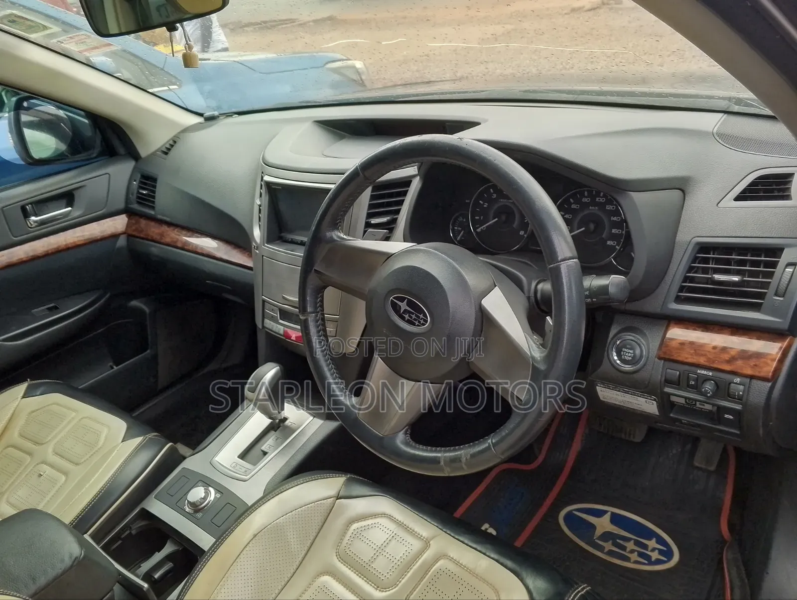 Subaru Outback 2010 Black