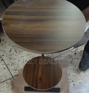 Circle Shaped Curved Table
