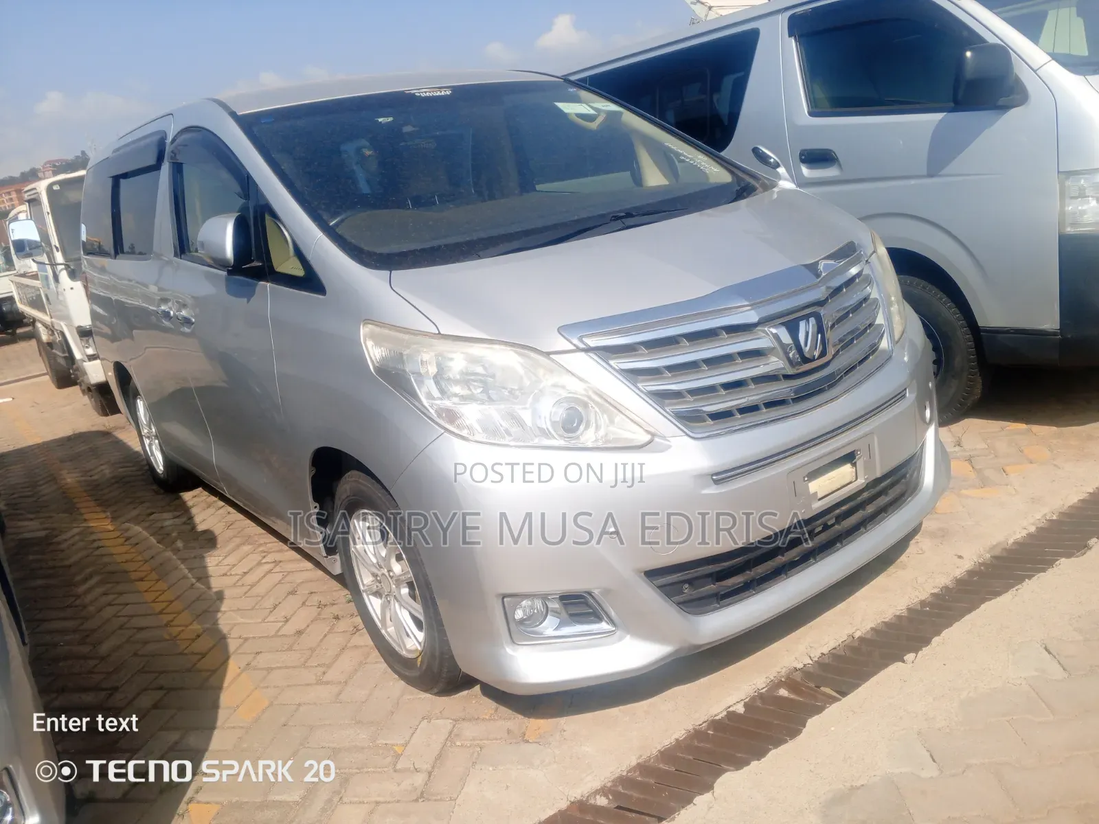 Toyota Alphard 2012 Silver