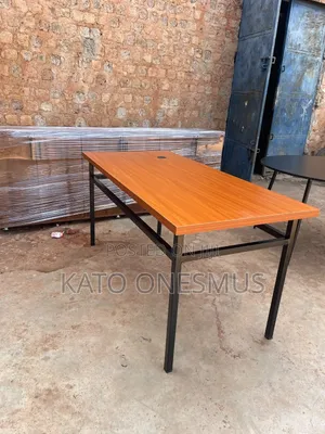 Standard Metallic Tables