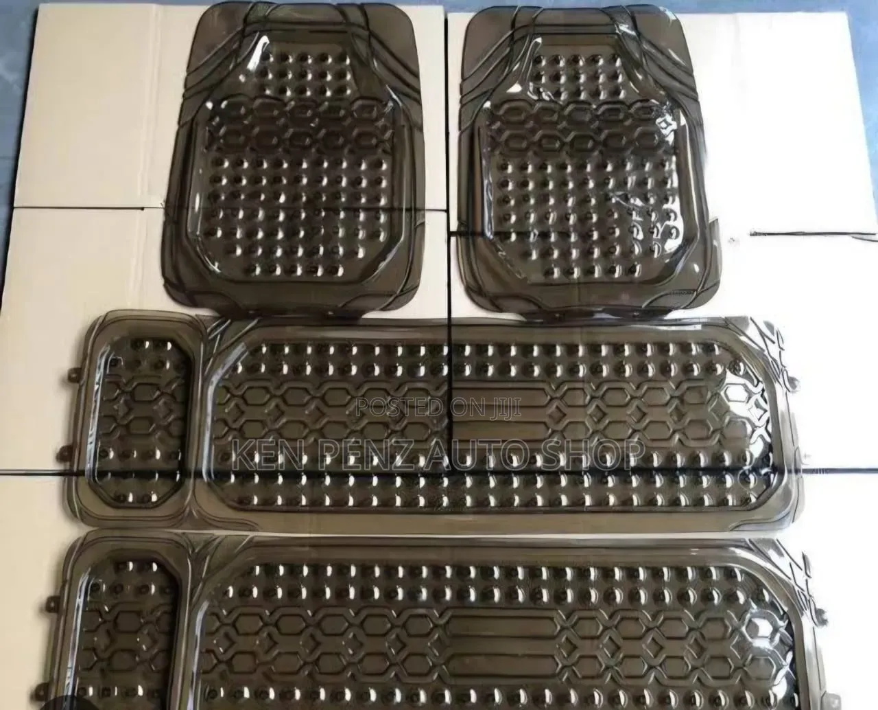 Toyota Noah Transparent Floor Mats