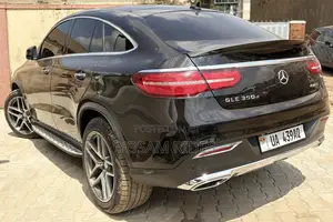 Mercedes-Benz GLE-Class GLE 350d 4MATIC 2017 Black