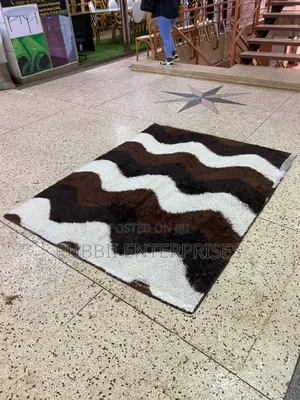 Faux / Fluffy Carpet ~ White/Brown/Black