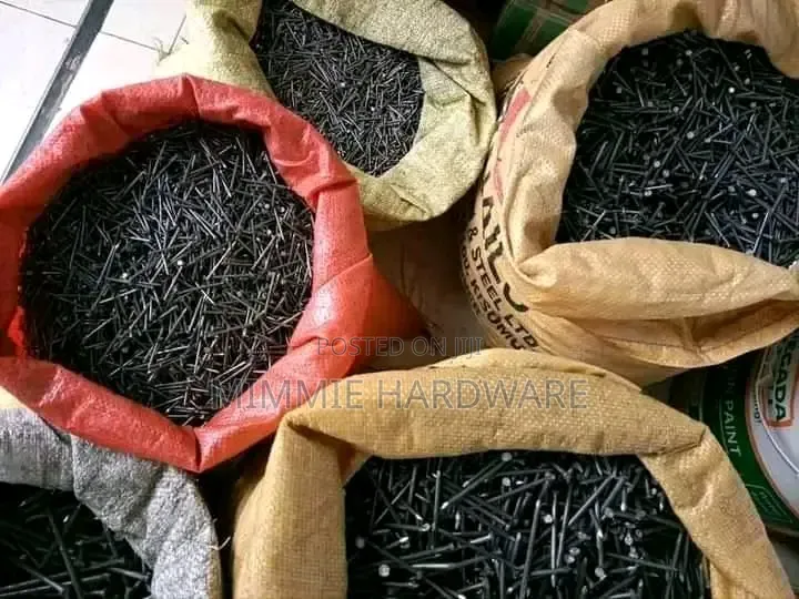 Assorted Wire Nails 2.5",3",4",5",6"