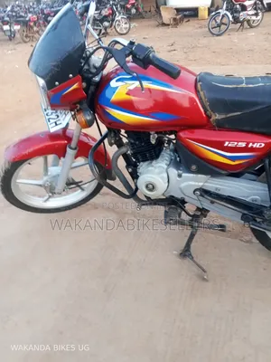 Bajaj Boxer 125 2024 Red