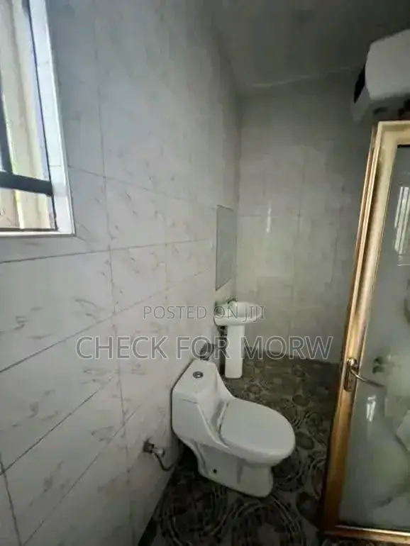 2bdrm Apartment in Bugolobi, Central Division for rent