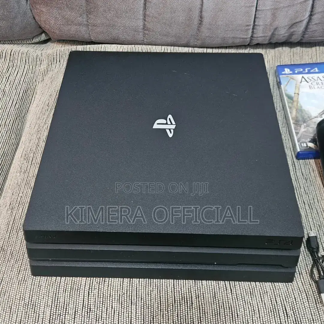 Super-Loaded Sony Ps4 Pro in Pristine Condition. It Has 35 Games, 1tb