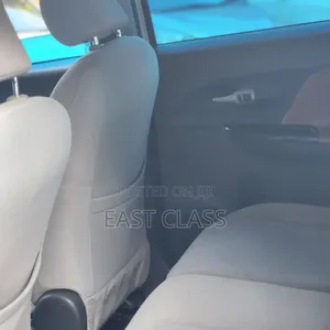 Toyota IST 2010 White