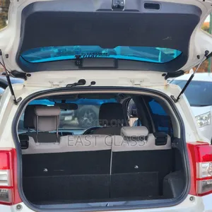 Toyota IST 2010 White