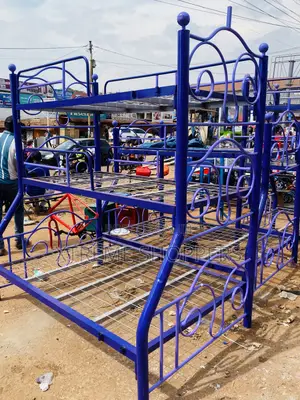 Triples Center /Bed-Decker Park-Metallic