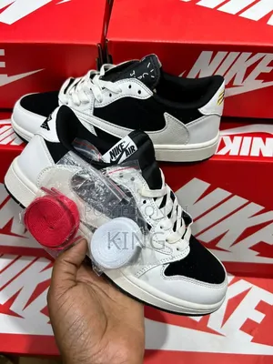 Nike Air Jordan 1 Low X Travis Scott Panda