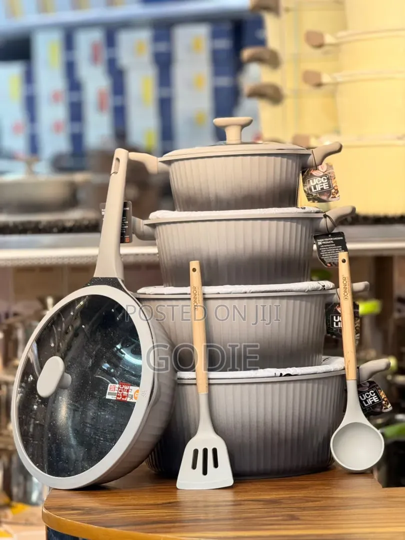 8-Piece Non-Stick Cookware Set