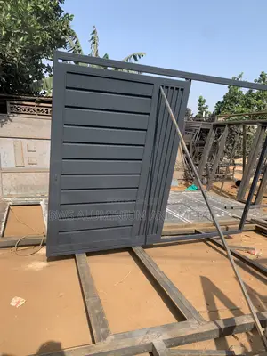Sliding Door