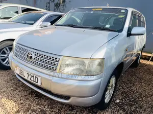 Toyota Succeed 2008 Silver