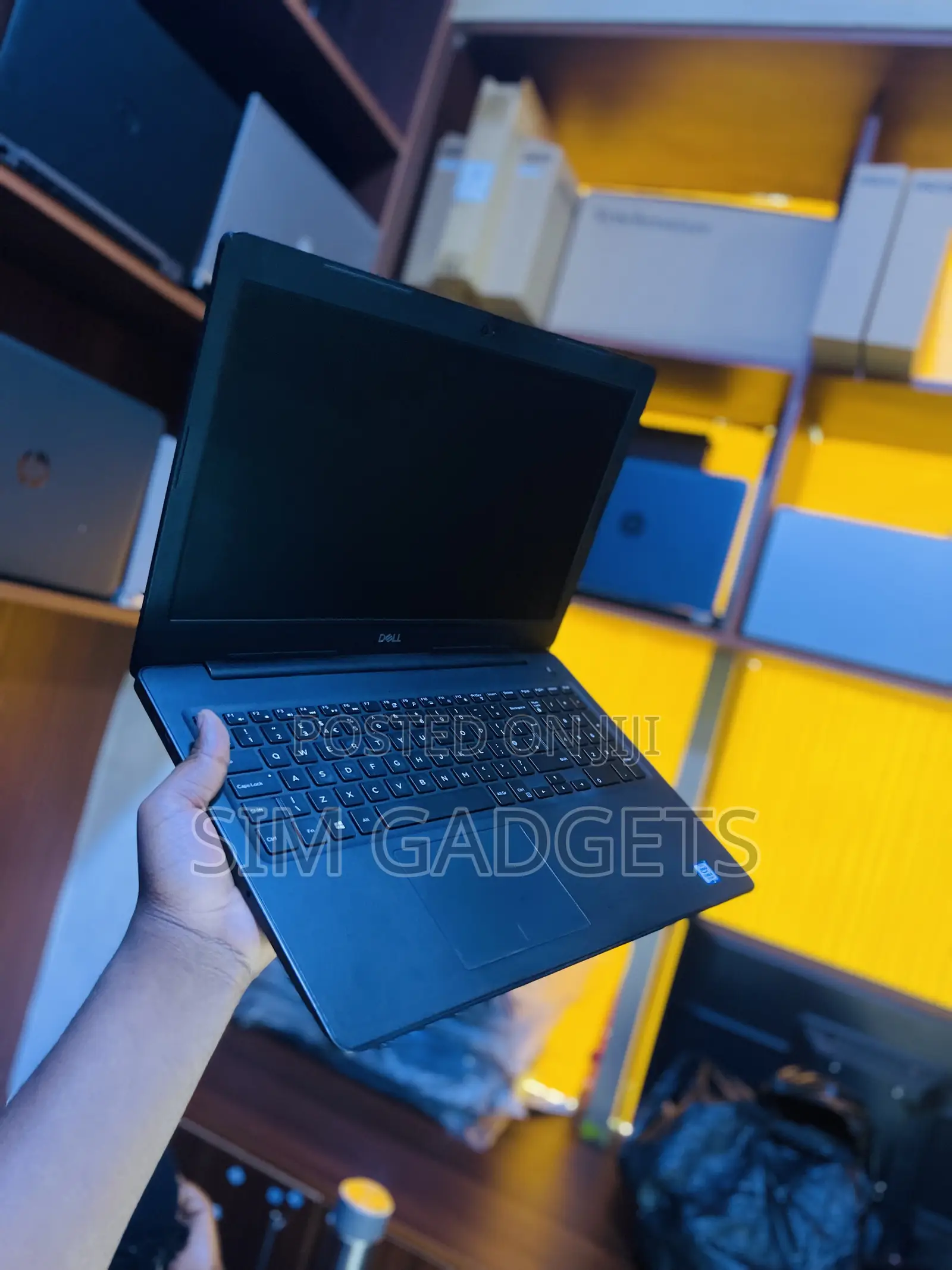 Laptop Dell Latitude 3590 8GB Intel Core i5 SSD 256GB