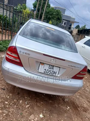 Mercedes-Benz C200 2003 Silver